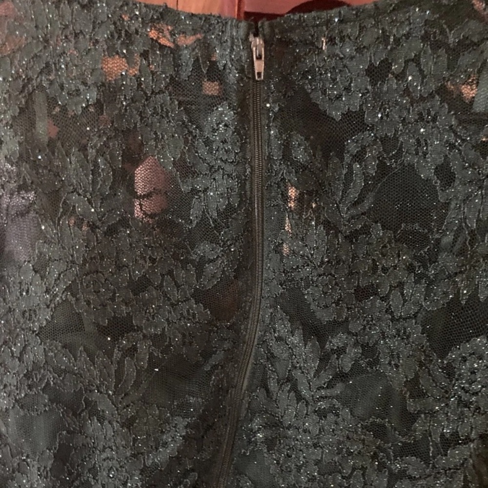 City Vibe Long-Sleeve Lace Top w/ Floral Print Skirt Two-Piece Dress Green Sz 13 - Picture 8 of 12